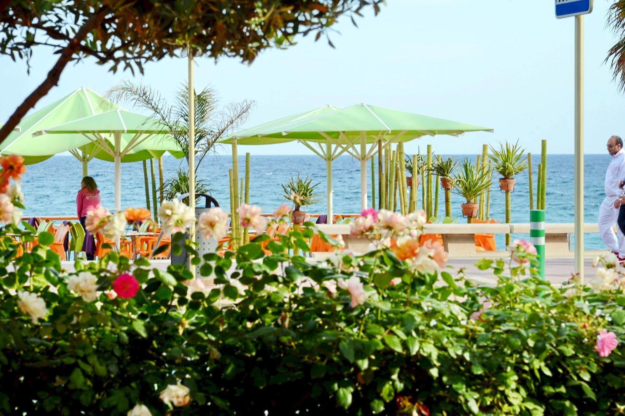 Hotel Moremar By Alegria Lloret de Mar Exterior foto