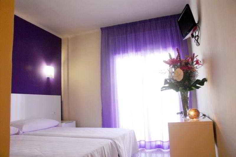 Hotel Moremar By Alegria Lloret de Mar Exterior foto